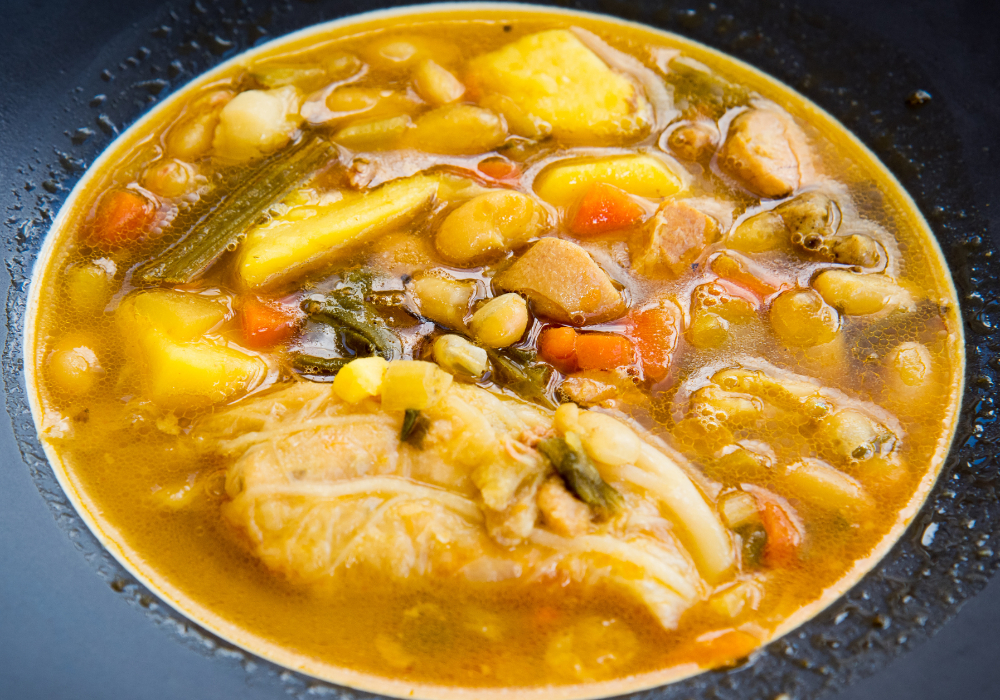 Soupe aux l&eacute;gumes et au Chorizo